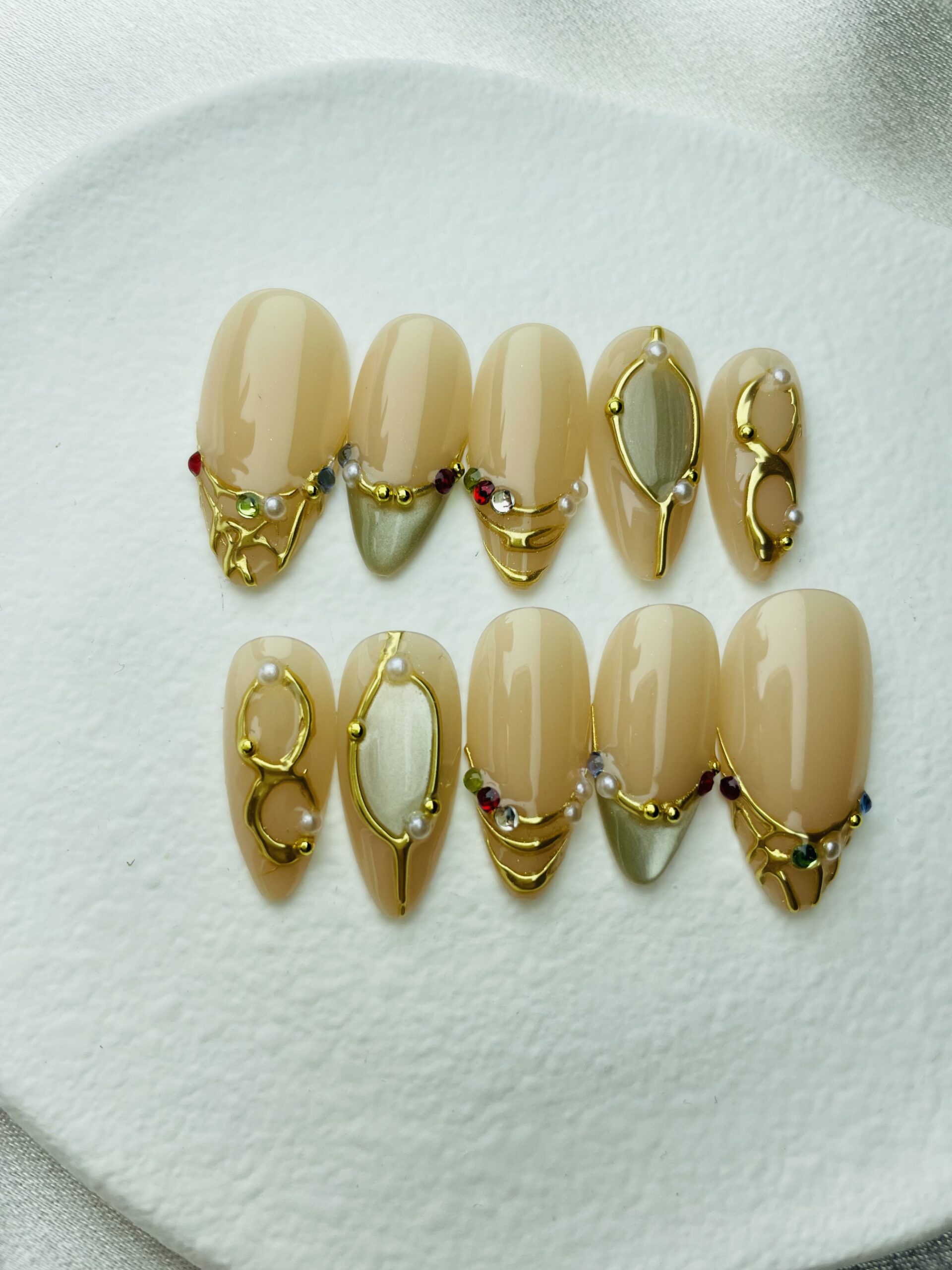 Nude Golden French Tip